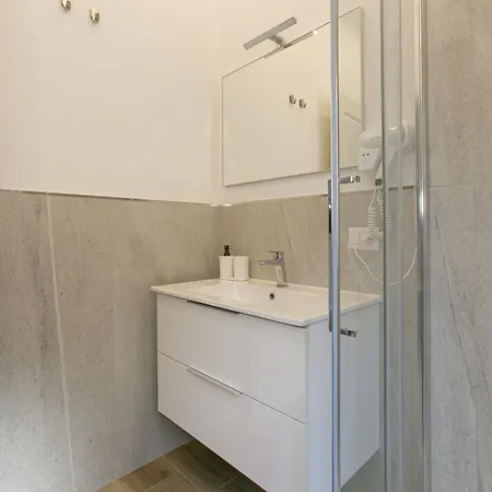 Apartment Moderno Vicino La Metropolitana A Cornelia Rome