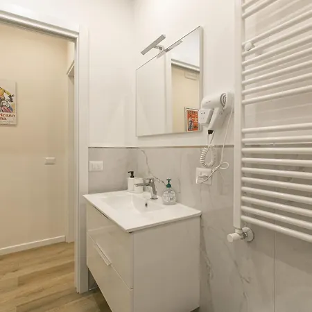 Apartment Moderno Vicino La Metropolitana A Cornelia *